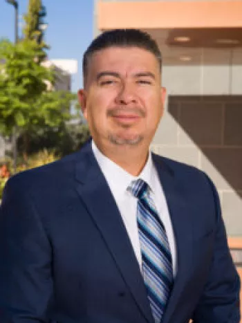 Fernando Montes-Rodriquez Portrait